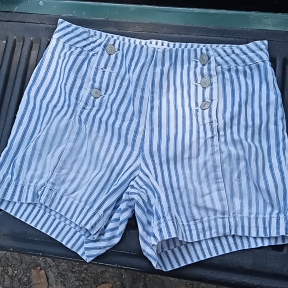 Women's shorts